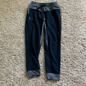 Youth Small under armor wind pants